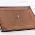 ظرف کریستالی مستطیل 500 طلایی صدف پک، نمایی سه رخ برای بسته‌بندی لوکس خشکبار و شیرینی