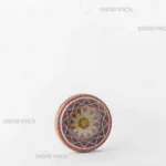 قوطی 5 گرم فلزی صدف پک، نمای سه رخ، طراحی شده برای بسته بندی و حفظ کیفیت زعفران سرگل