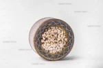 نمای سه‌رخ از قوطی فلزی 17 در 8 سانت پر شده با کندر، مناسب برای بسته‌بندی صادراتی